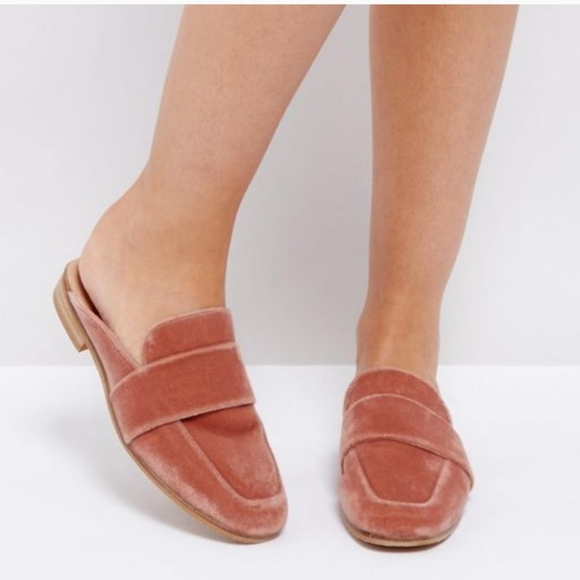 Free People Shoes - Free People Velvet At Ease Loafers
